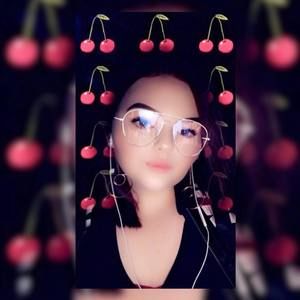 Meet your Posher, Clara